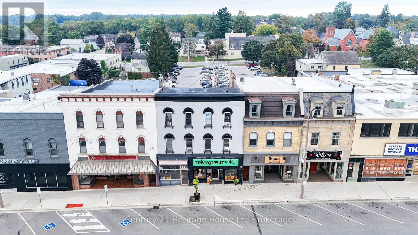 141-143 Broadway Street Property Photo 8