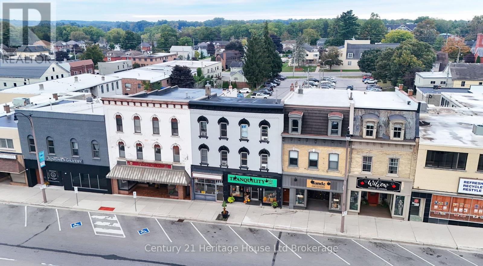 141-143 Broadway Street Property Photo 9