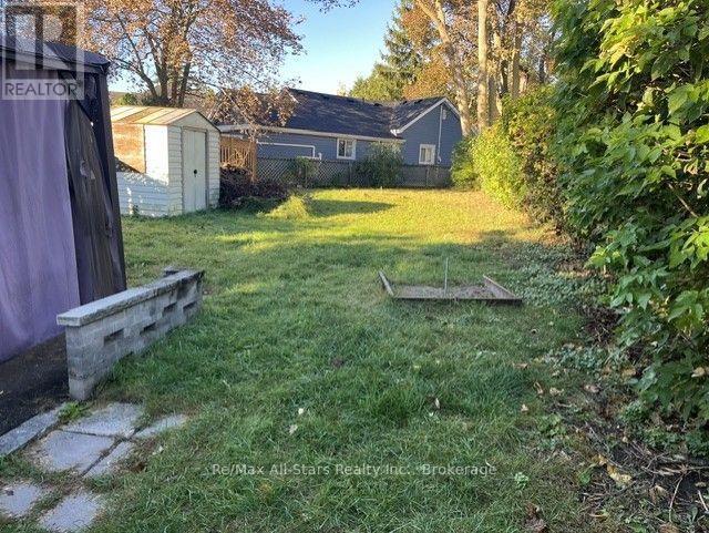 485 Mark Street Property Photo 6