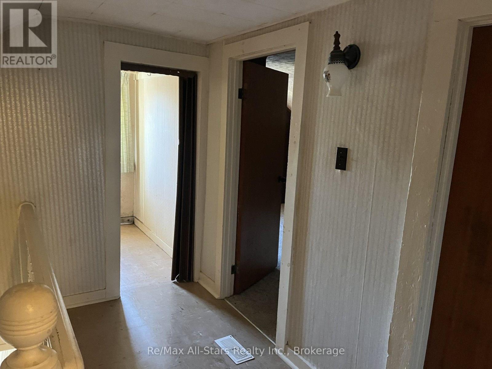 485 Mark Street Property Photo 20