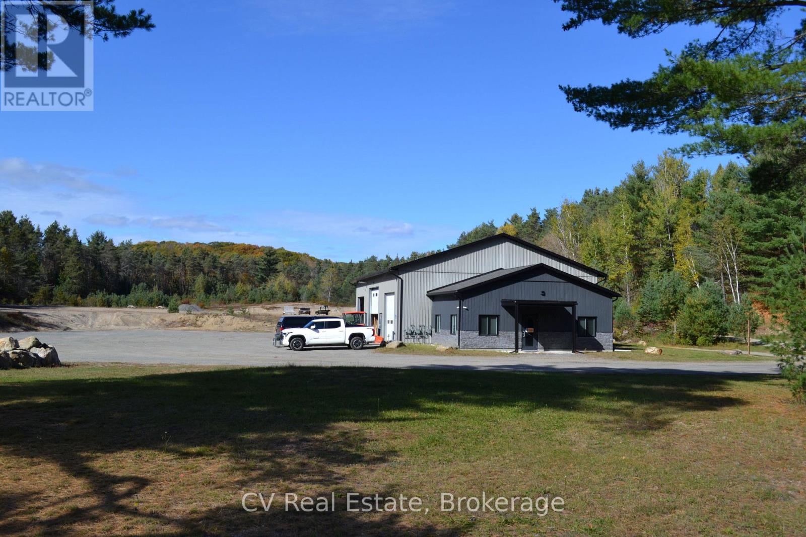 330 Boundary Road Property Photo 1
