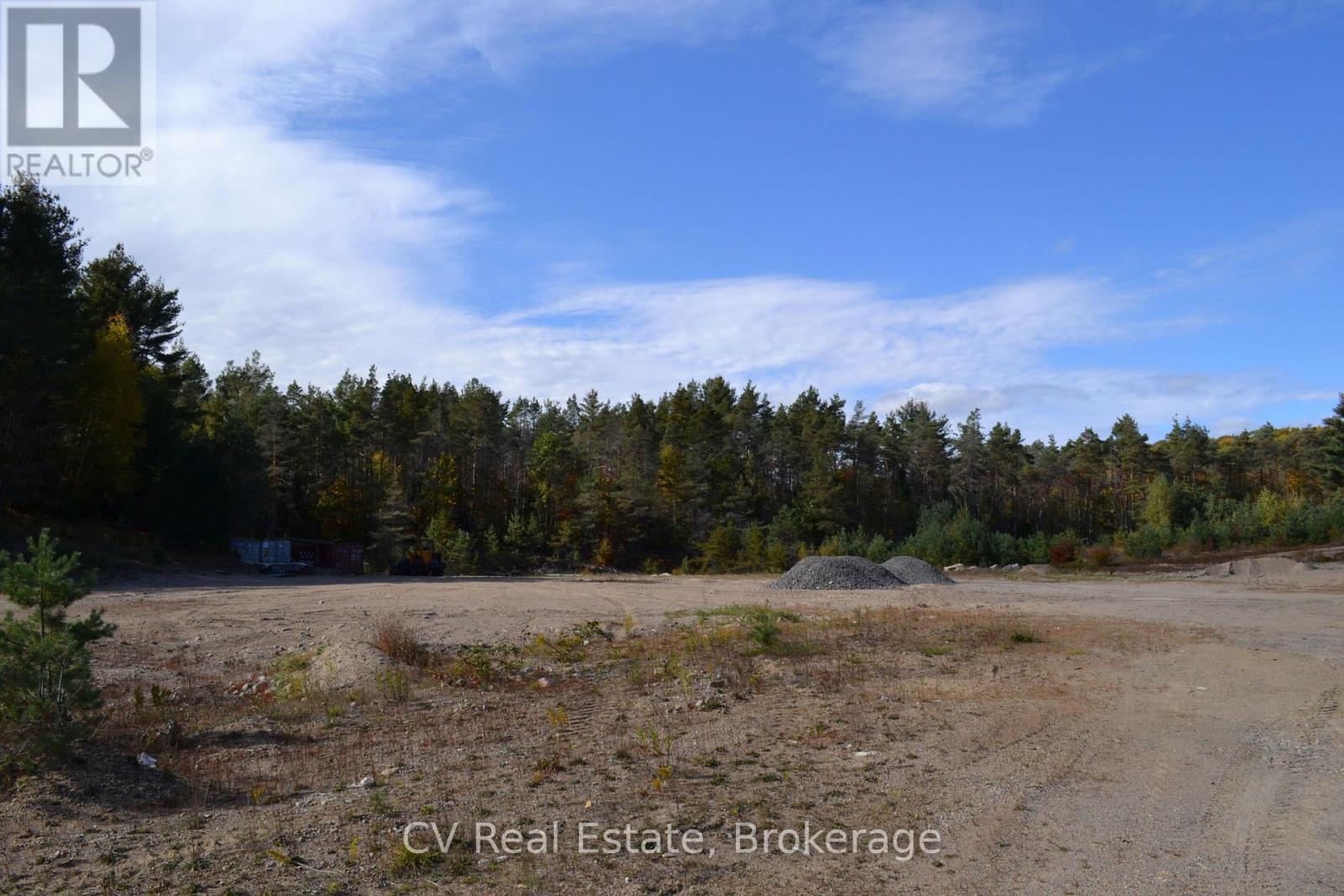330 Boundary Road Property Photo 8