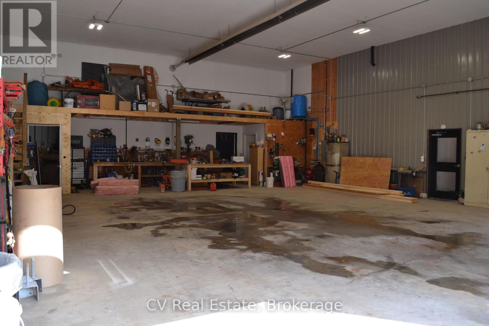 330 Boundary Road Property Photo 11