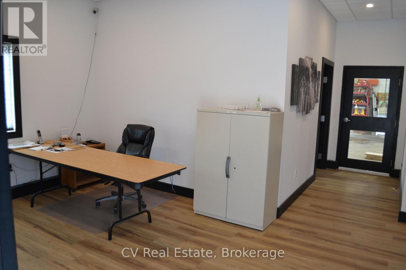 330 Boundary Road Property Photo 15