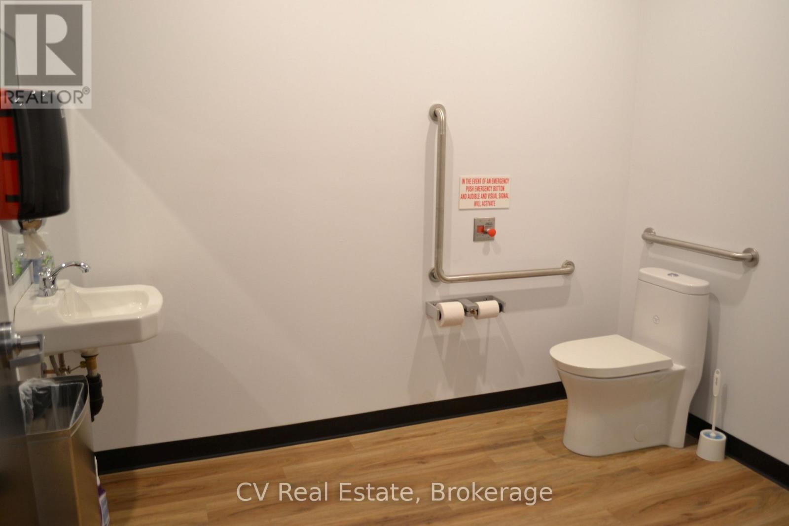 330 Boundary Road Property Photo 17