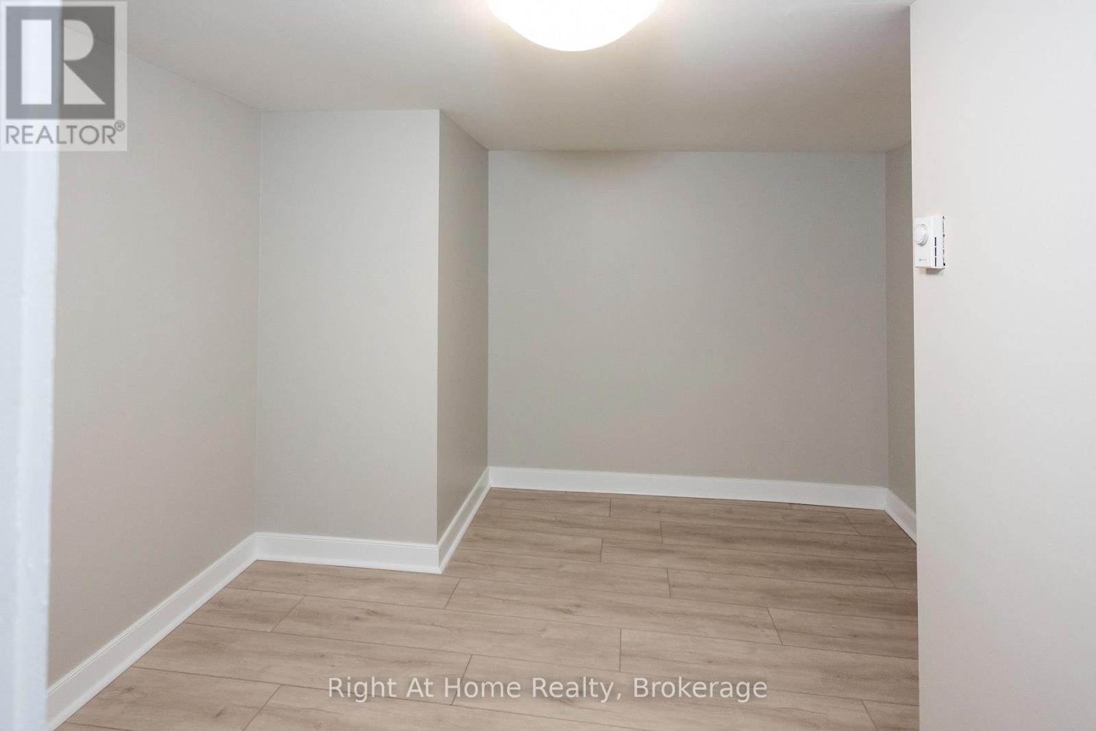 163 Mckibbin Street Property Photo 32