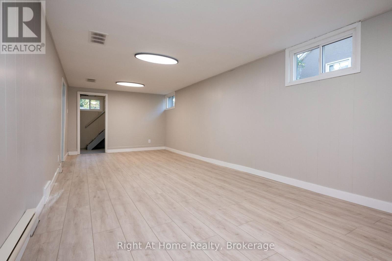 163 Mckibbin Street Property Photo 34