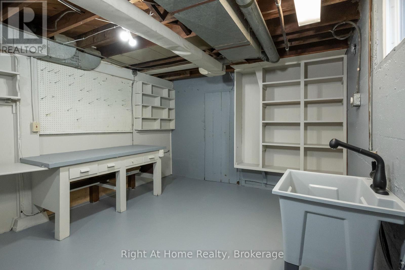 163 Mckibbin Street Property Photo 39