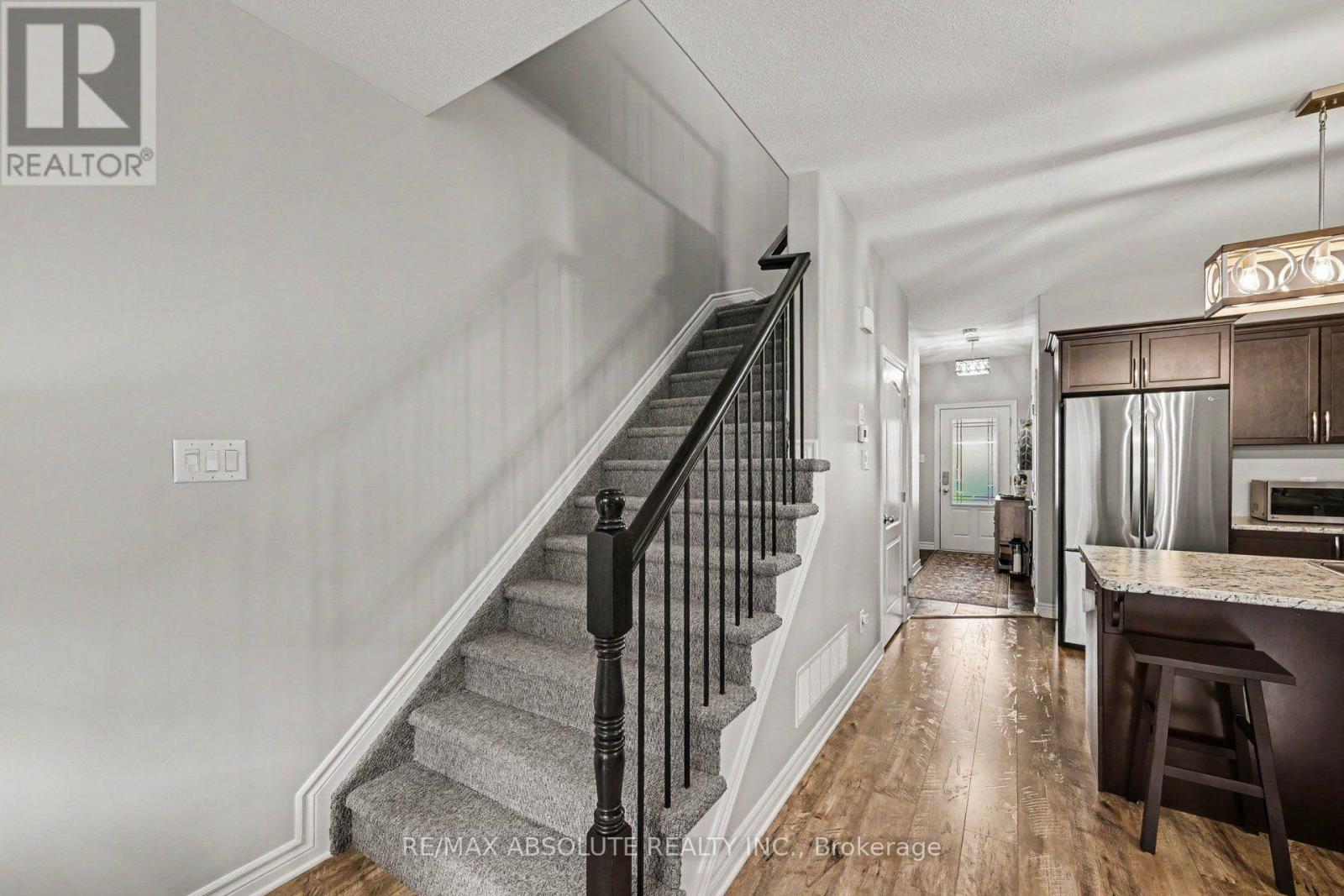96 Bellwood Drive Property Photo 6