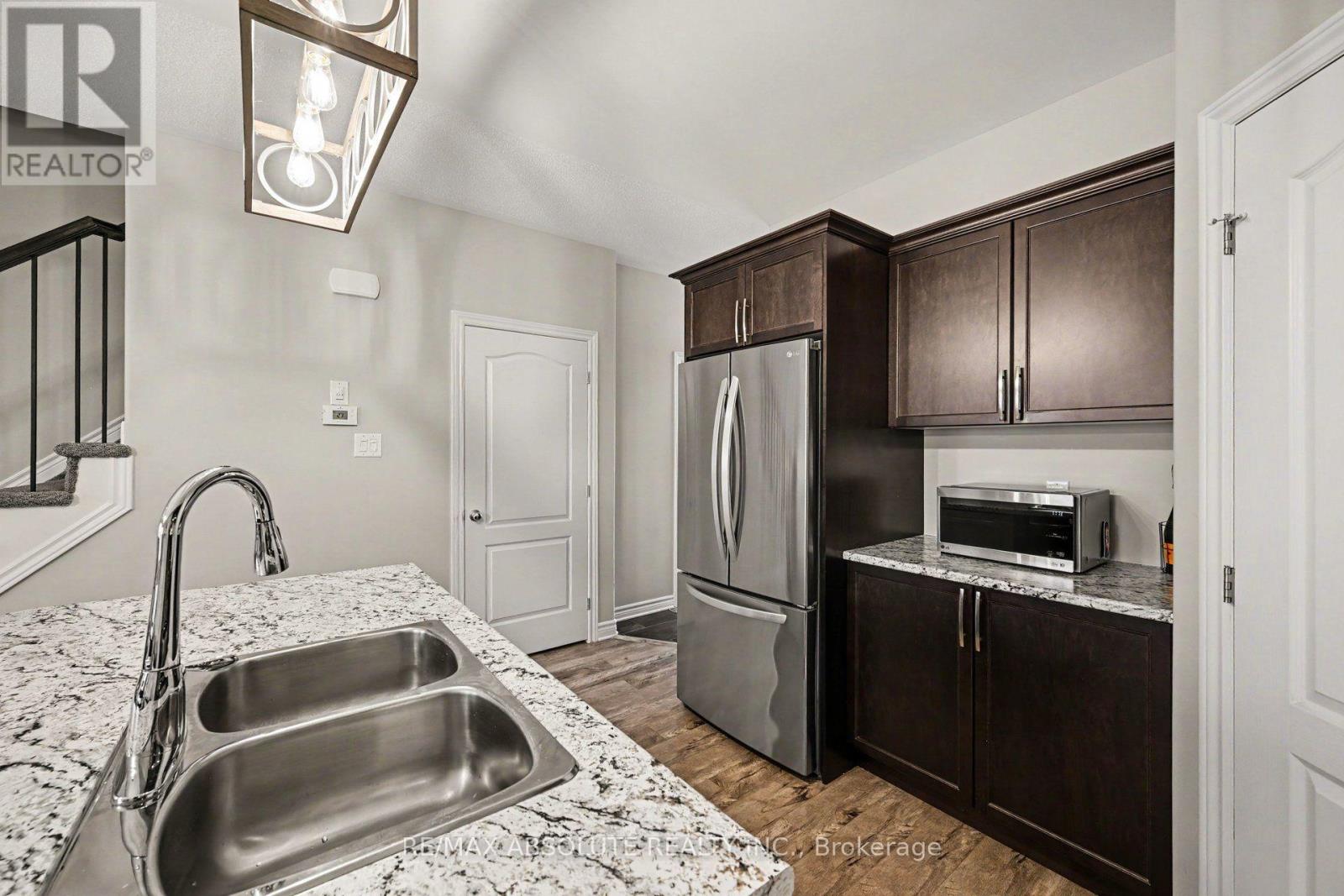 96 Bellwood Drive Property Photo 11