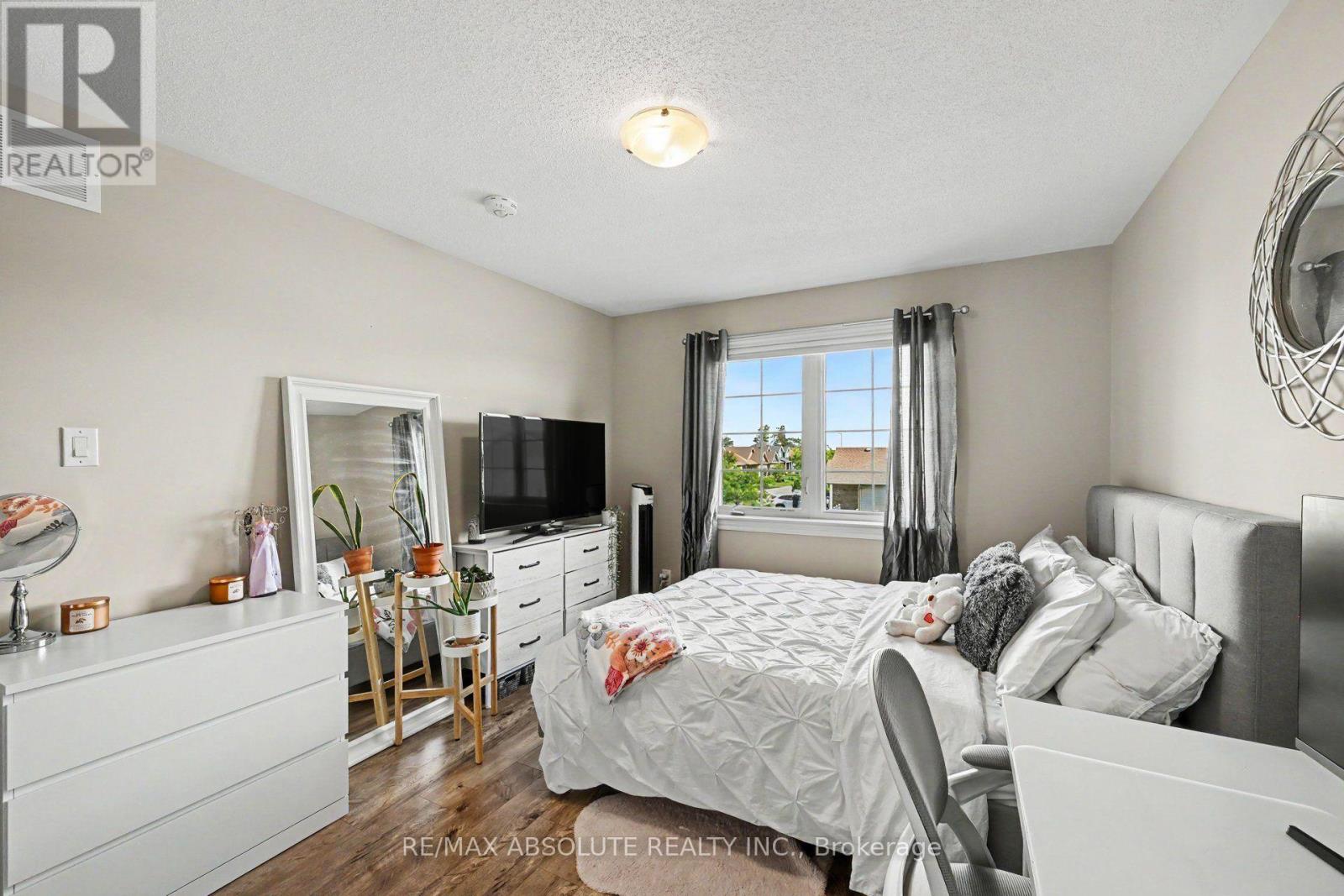 96 Bellwood Drive Property Photo 32