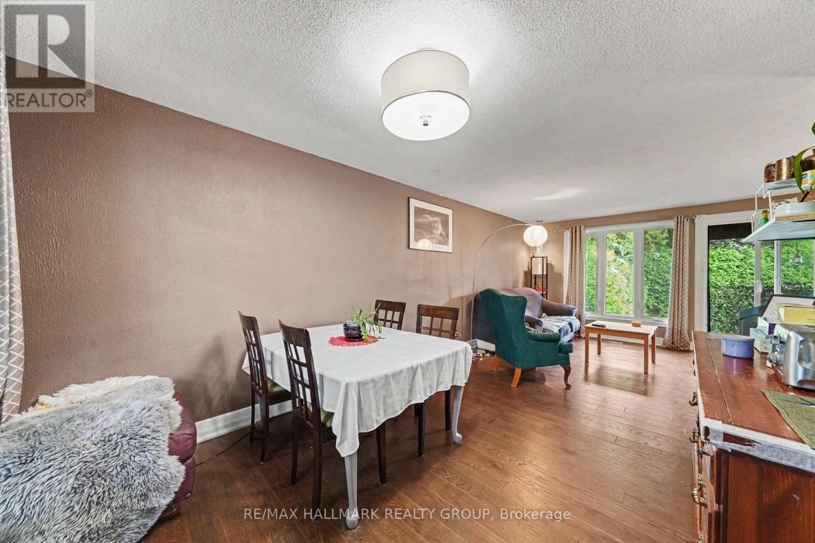 5 Lansfield Way Property Photo 8