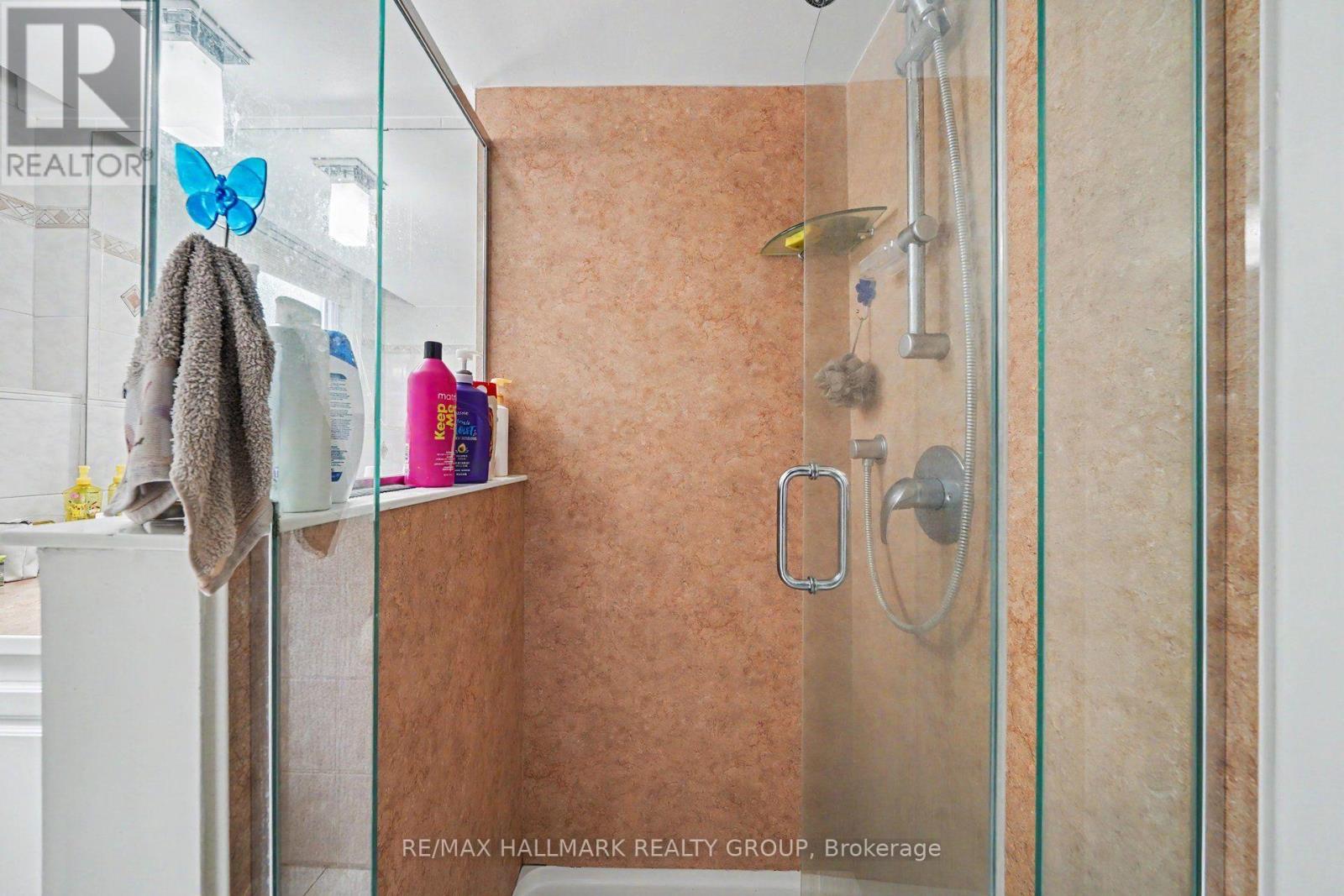 5 Lansfield Way Property Photo 16