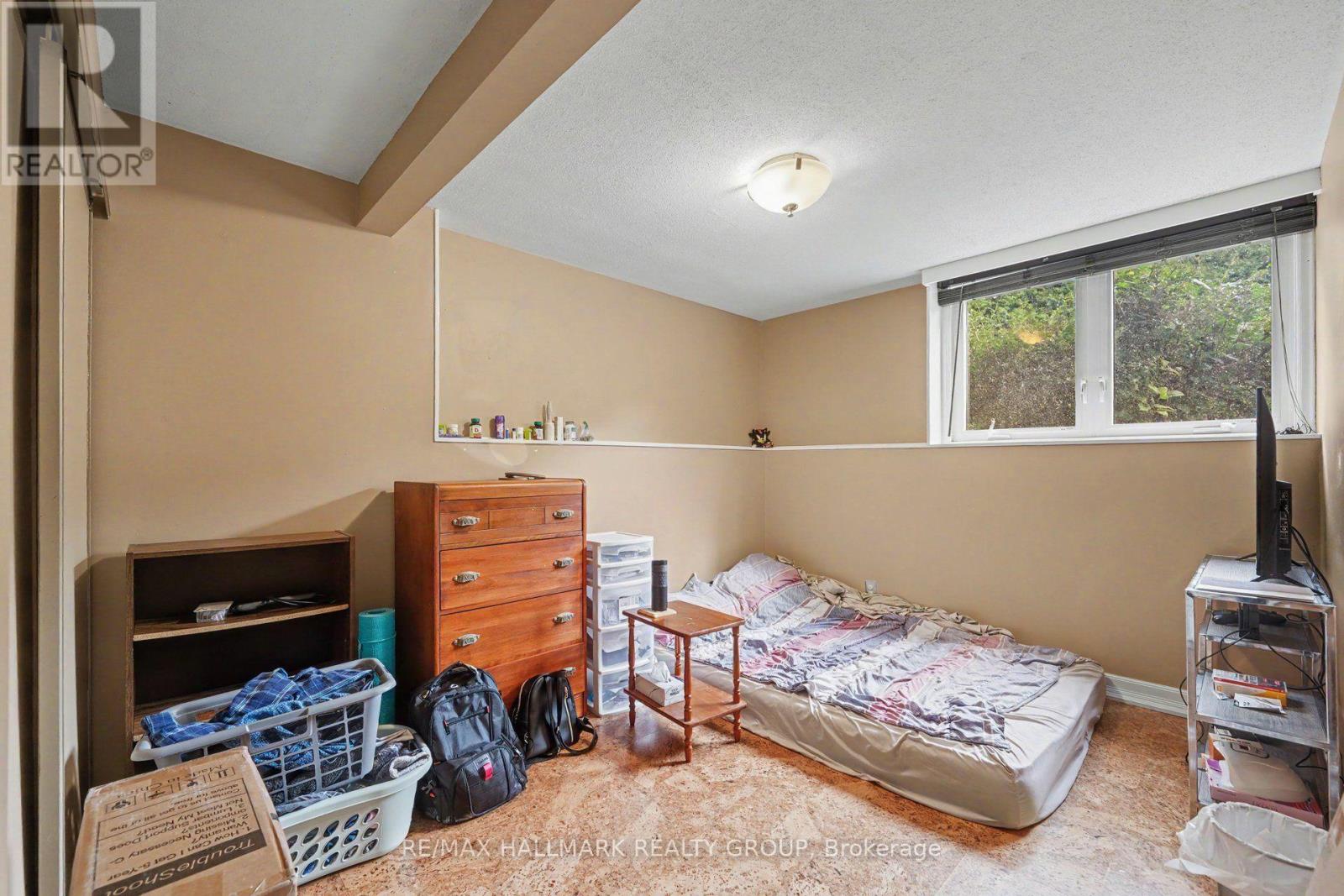 5 Lansfield Way Property Photo 17