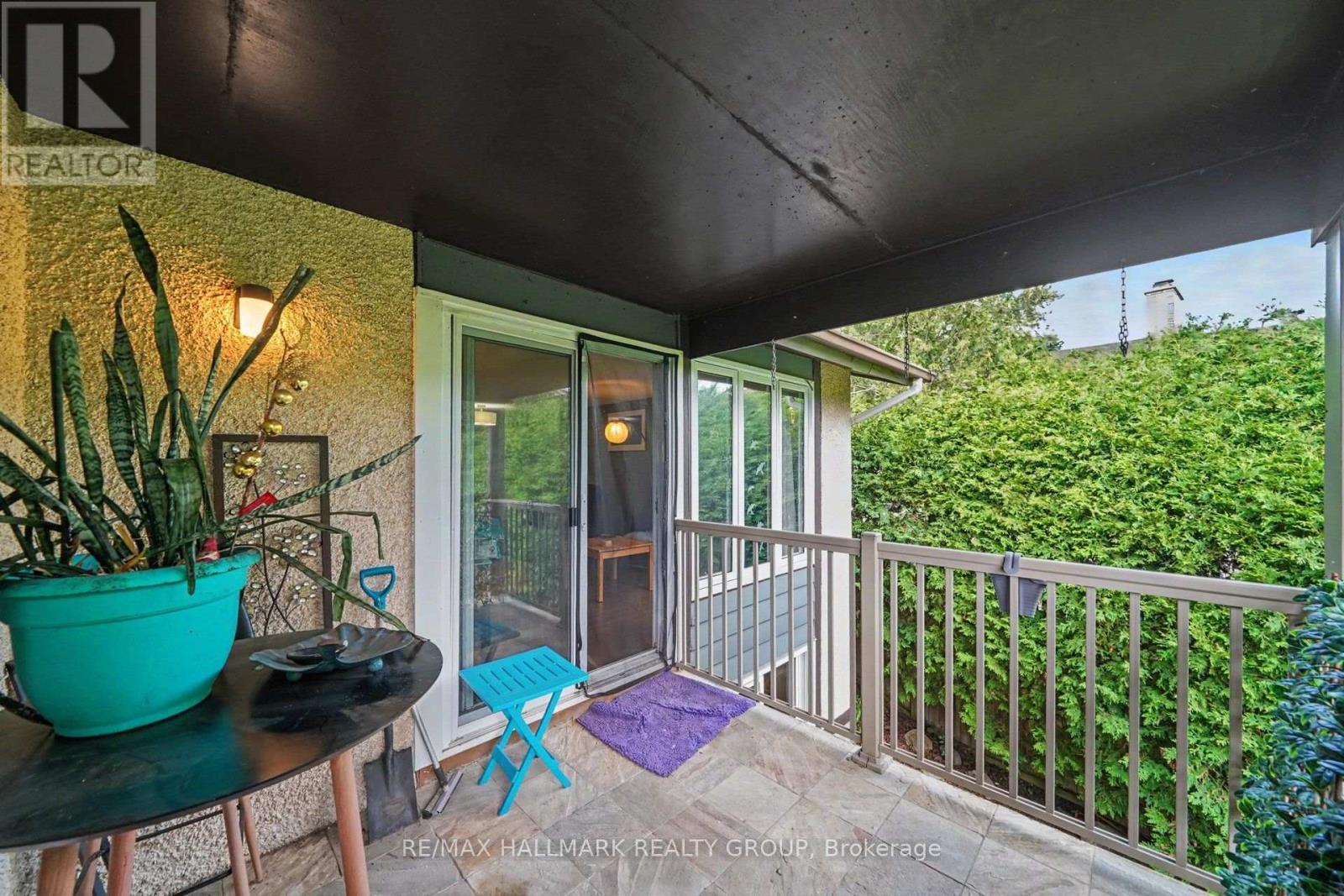 5 Lansfield Way Property Photo 27