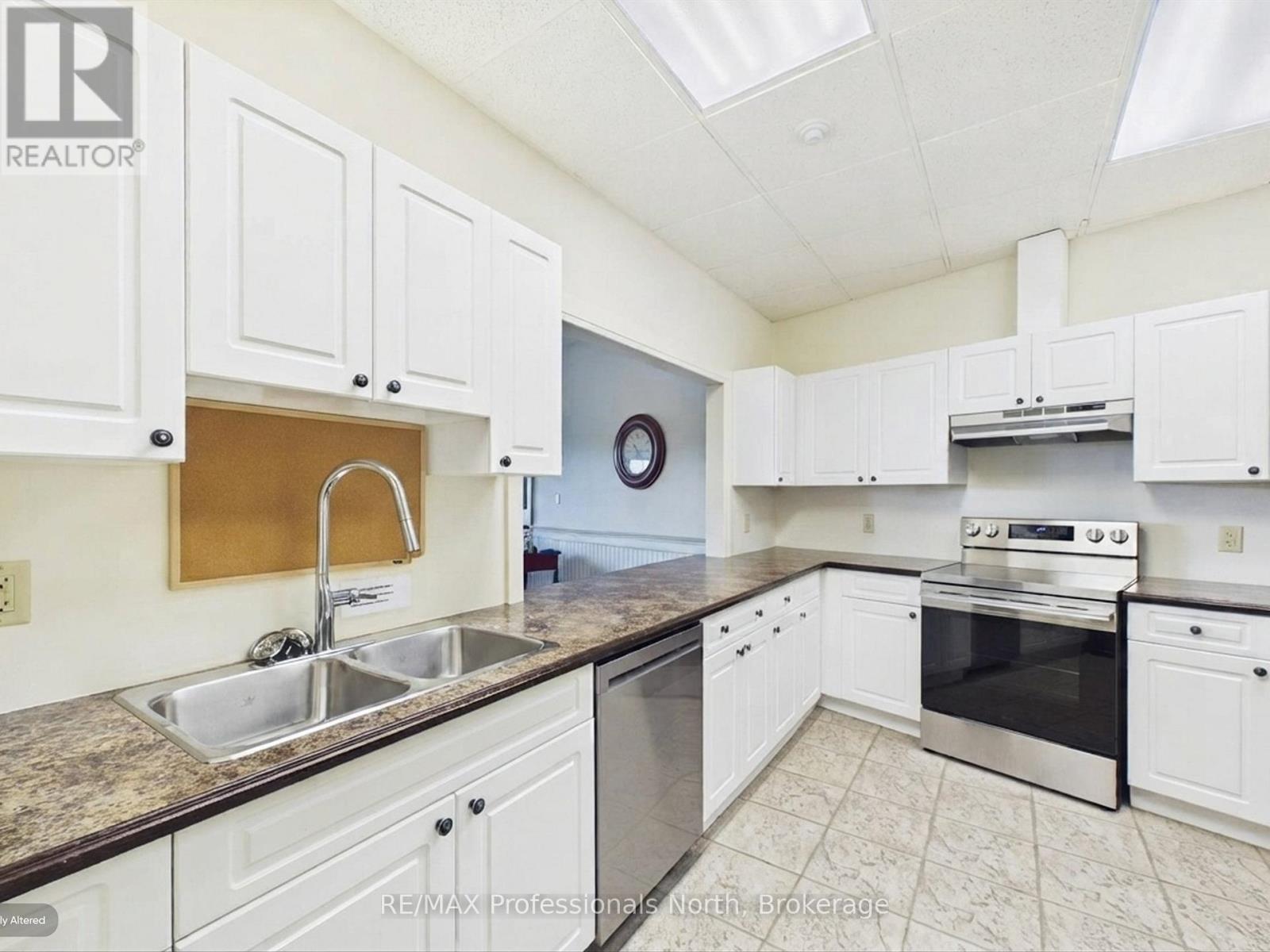 405 - 10a Kimberley Avenue Property Photo 33