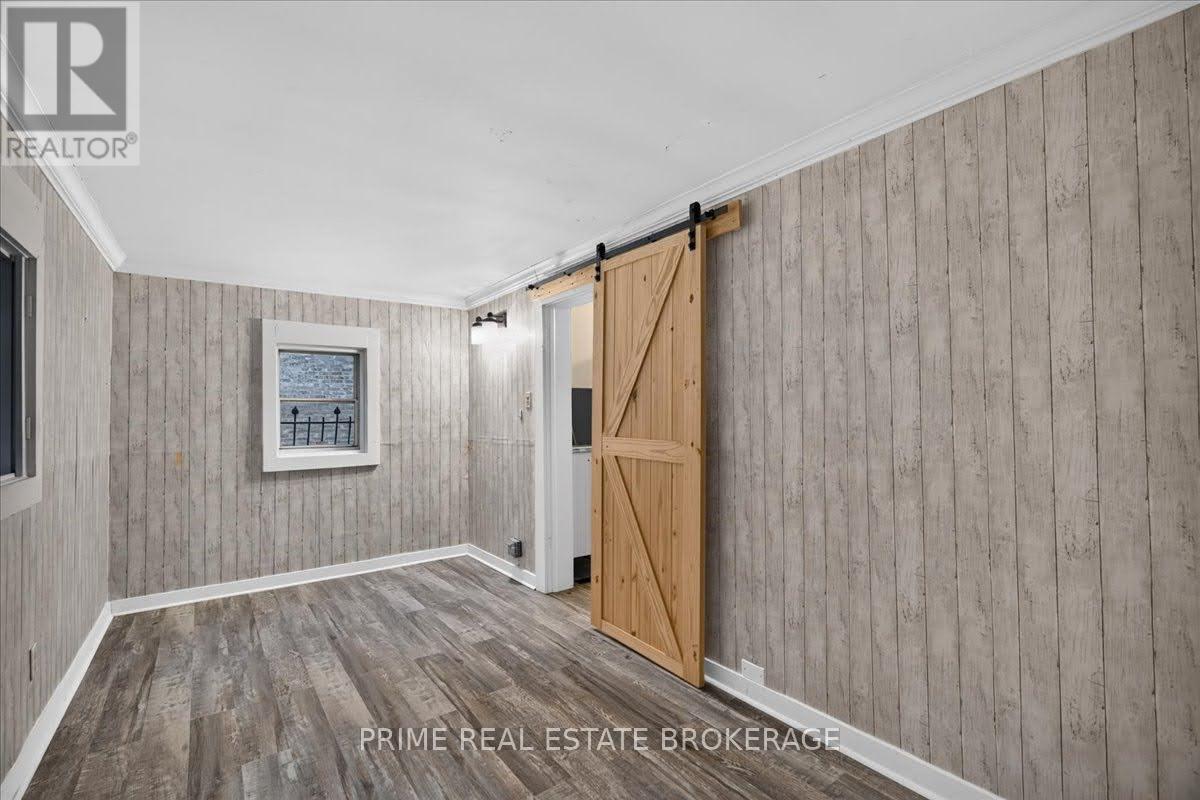 42 Bruce Street Property Photo 20