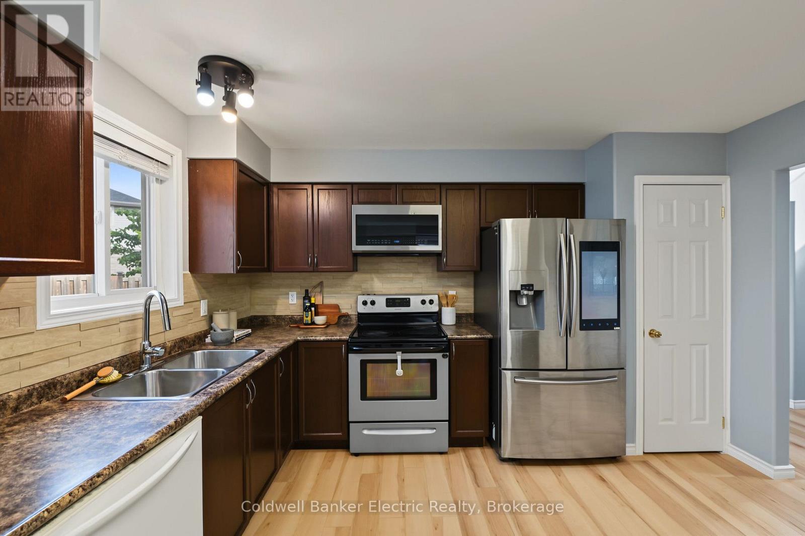 2334 Marsdale Drive Property Photo 14