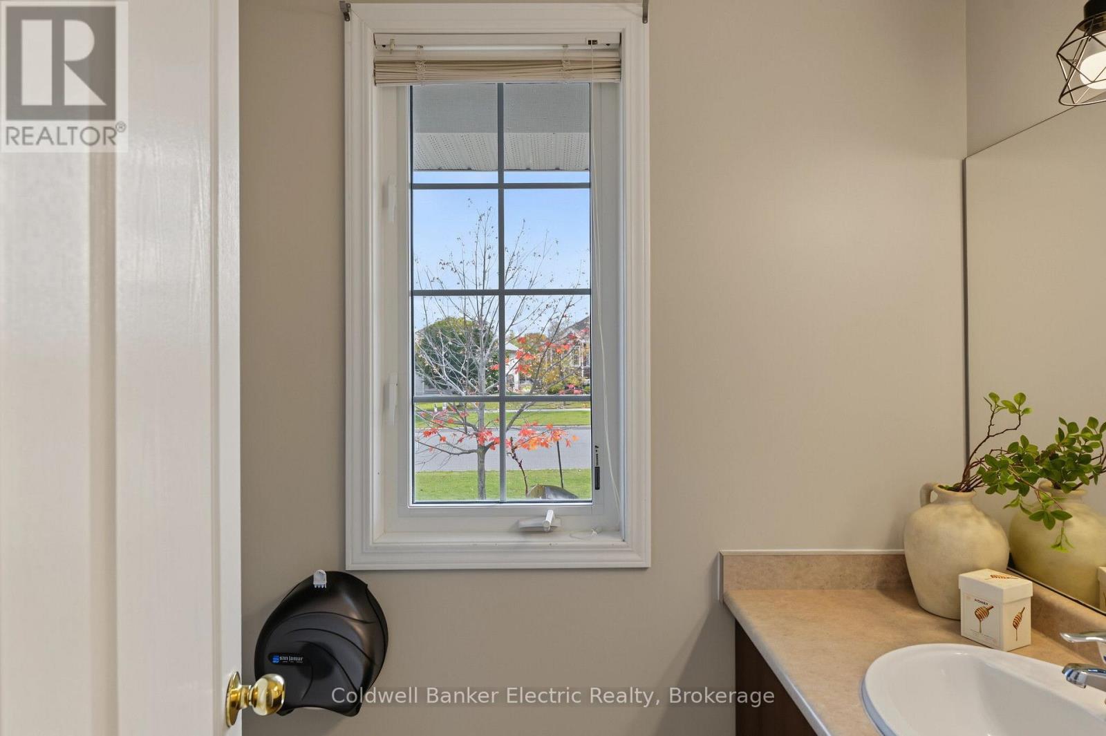 2334 Marsdale Drive Property Photo 16