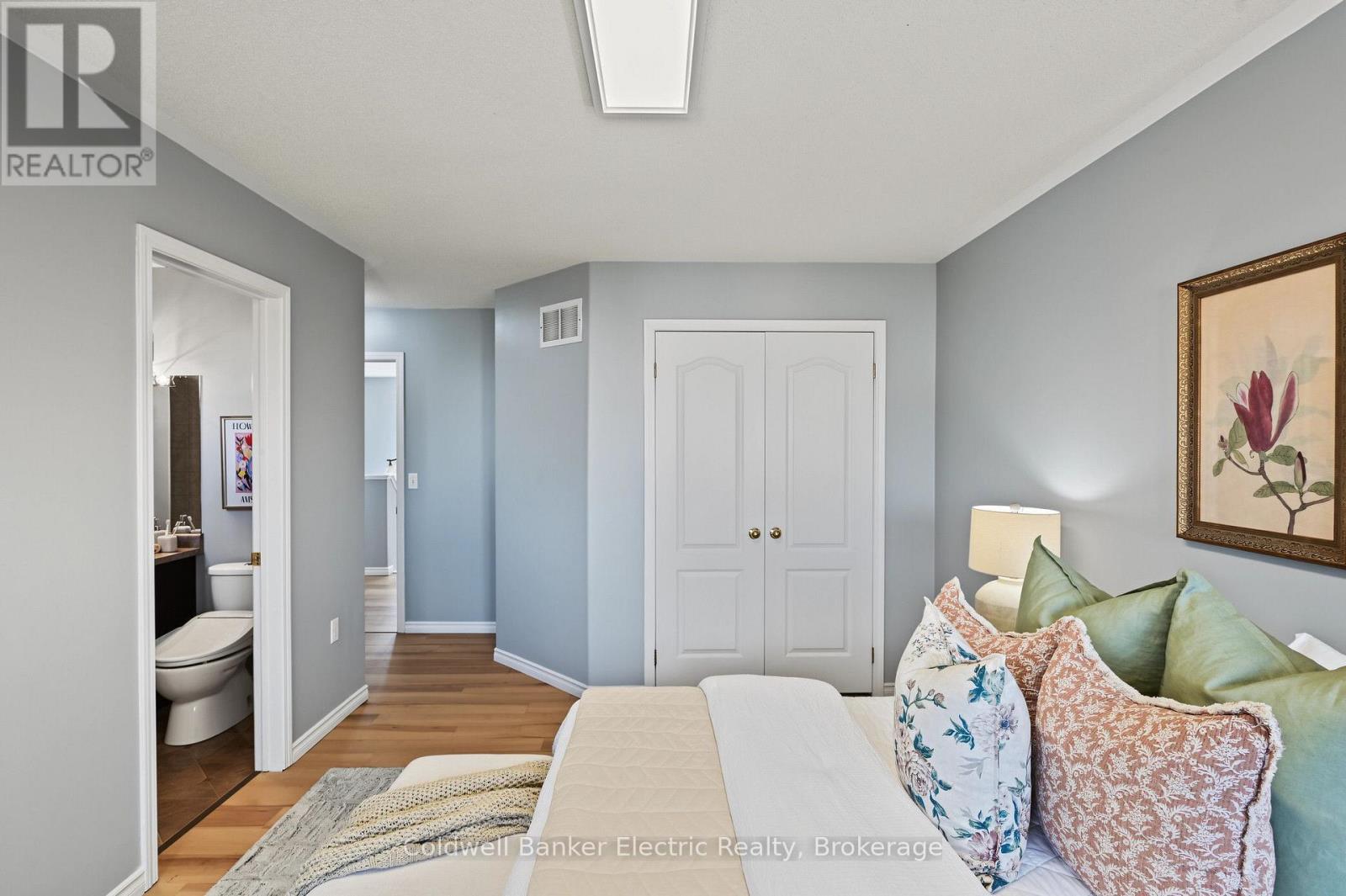 2334 Marsdale Drive Property Photo 20