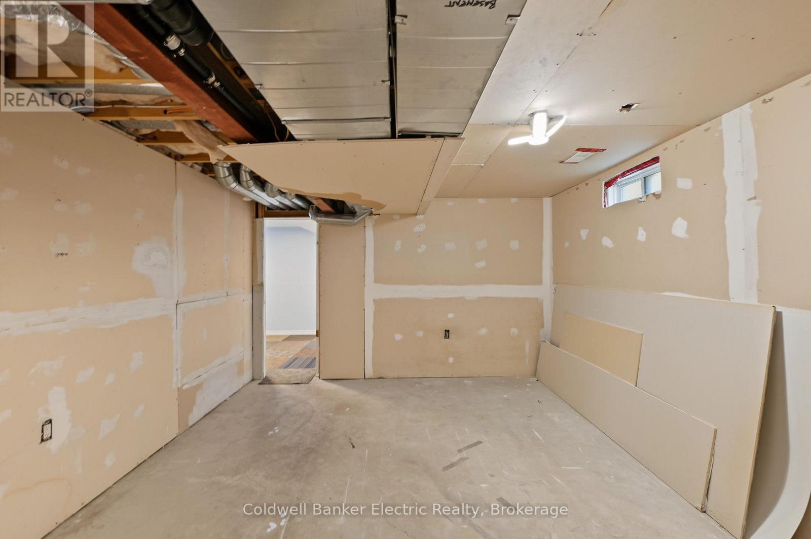 2334 Marsdale Drive Property Photo 29