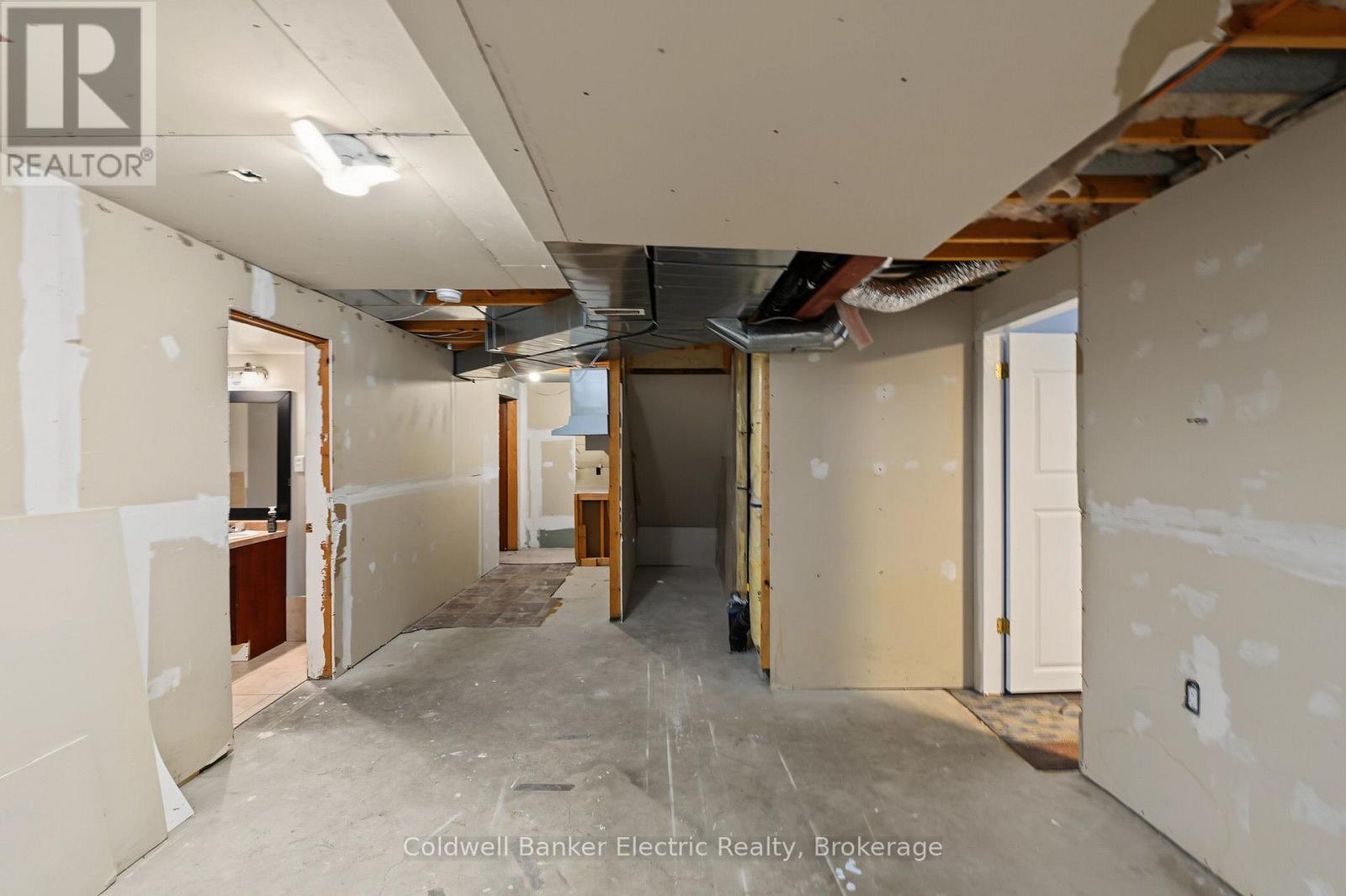 2334 Marsdale Drive Property Photo 30