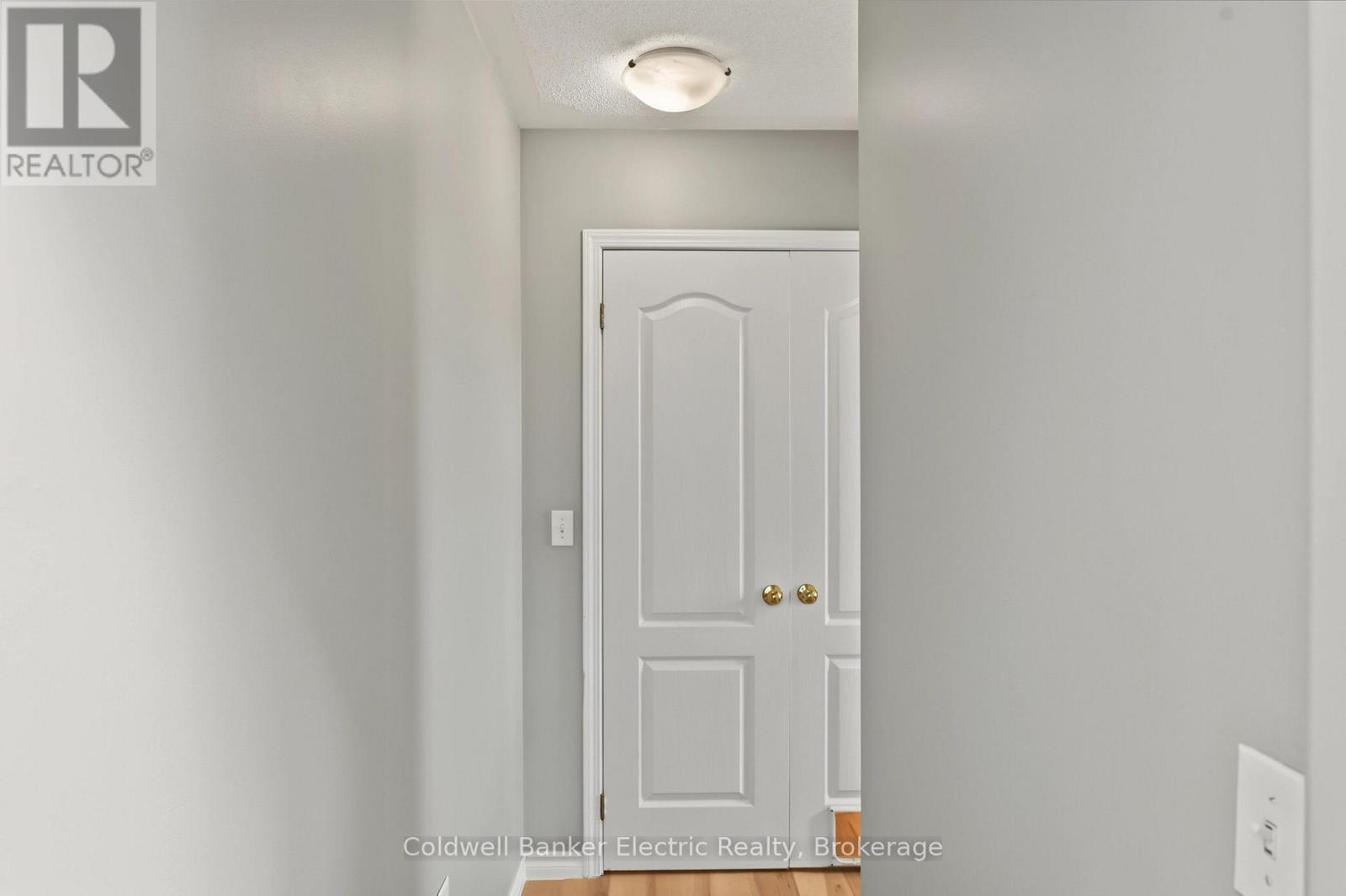 2334 Marsdale Drive Property Photo 40