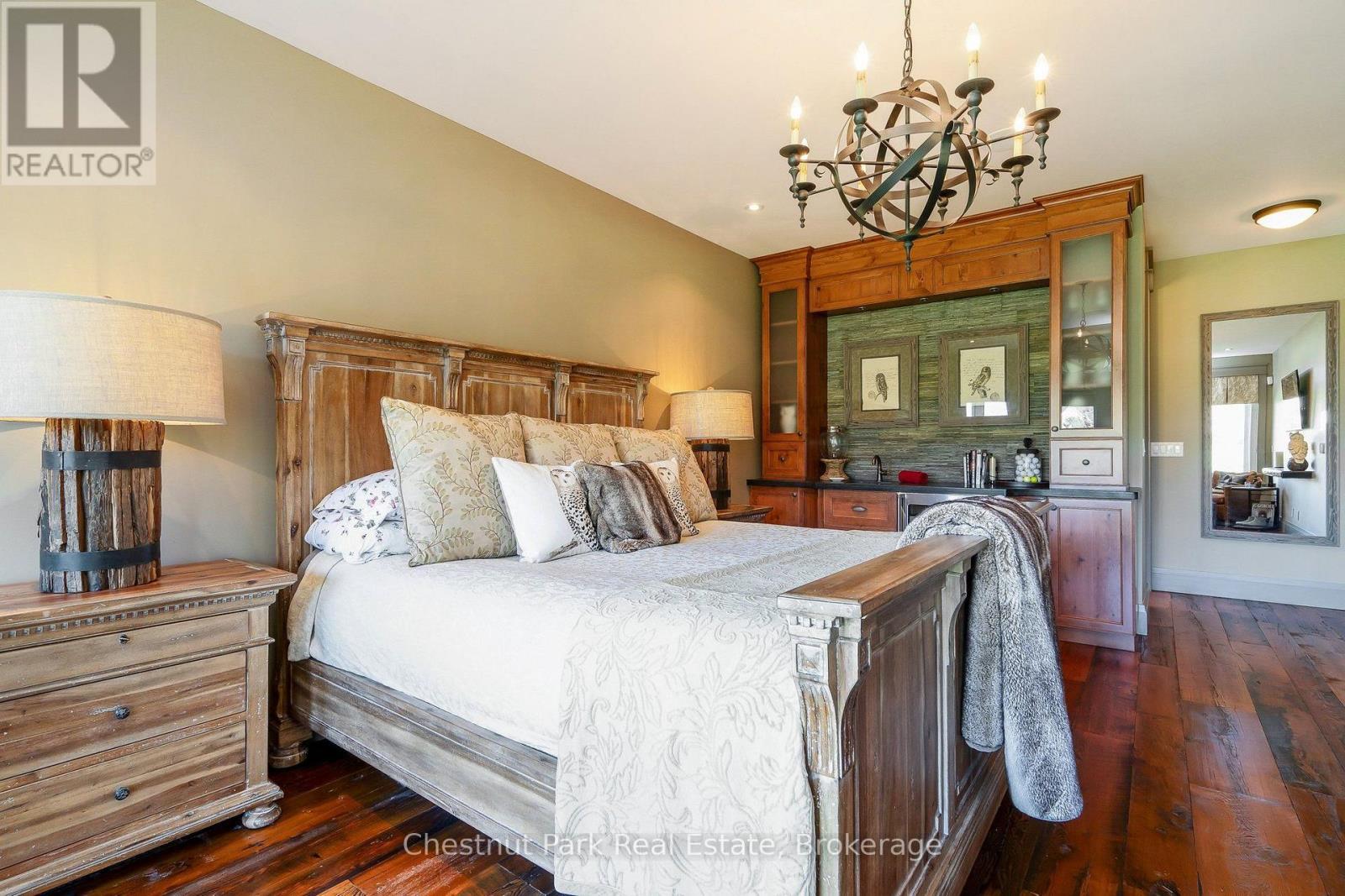 124 Snowbridge Way Property Photo 20