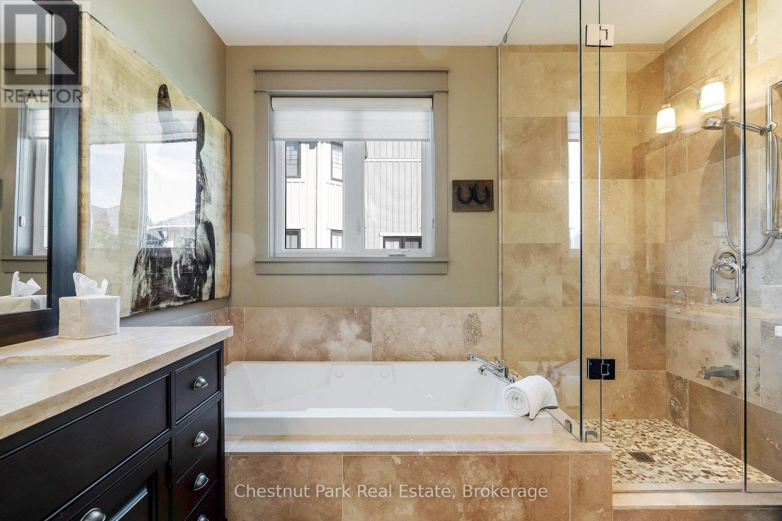 124 Snowbridge Way Property Photo 21