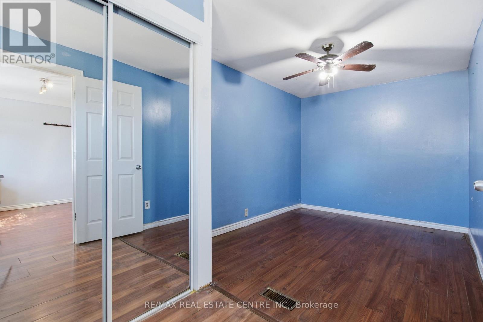 295 Strathearn Avenue Property Photo 9