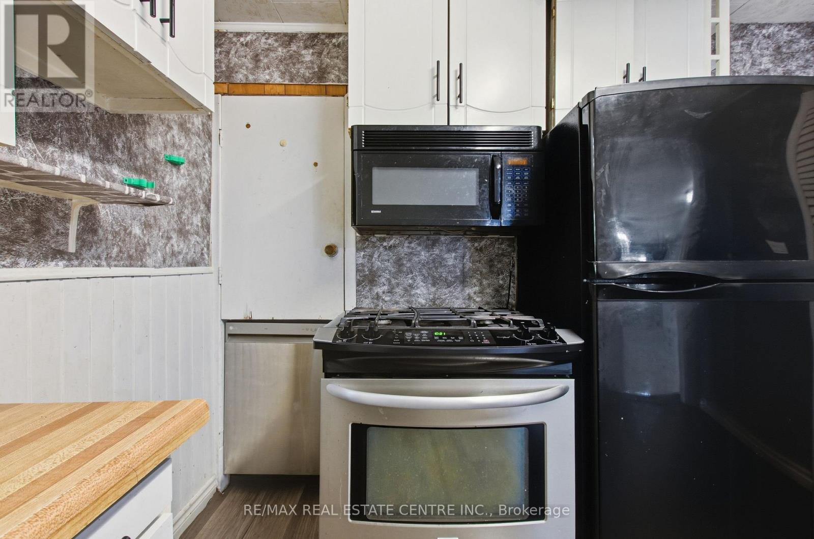295 Strathearn Avenue Property Photo 16