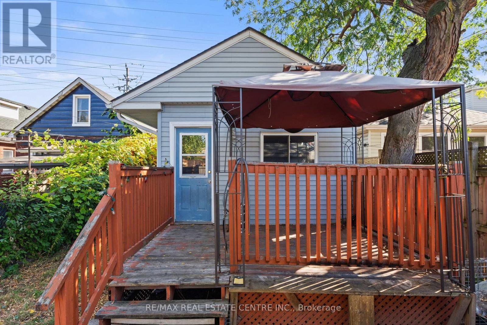 295 Strathearn Avenue Property Photo 23