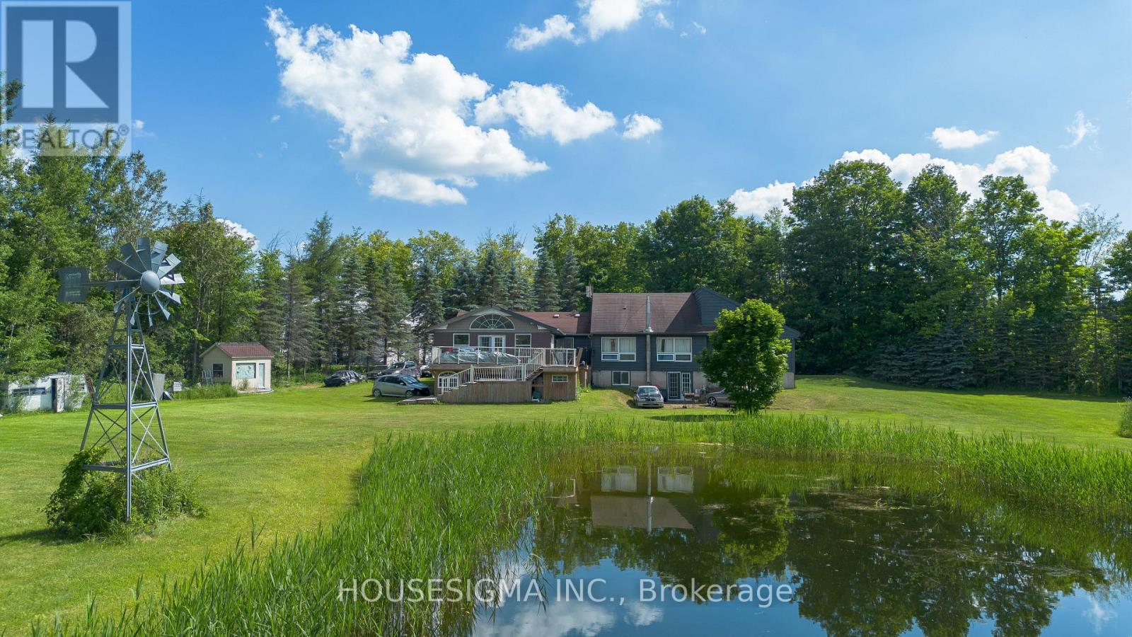 5647 First Line Property Photo 6