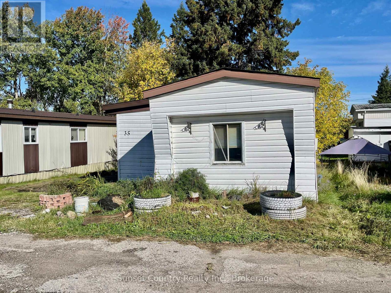 35-140 Third Street Property Photo 17