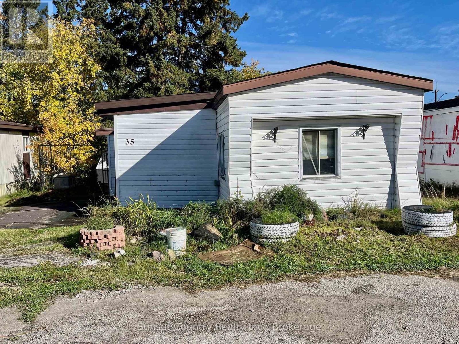 35-140 Third Street Property Photo 18