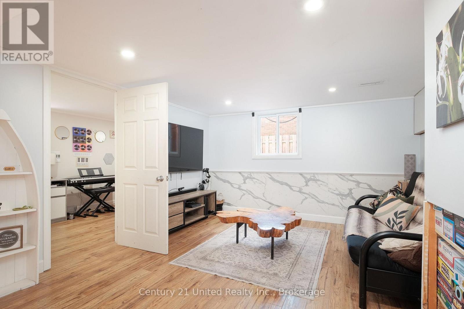 257 Riverview Heights Property Photo 22