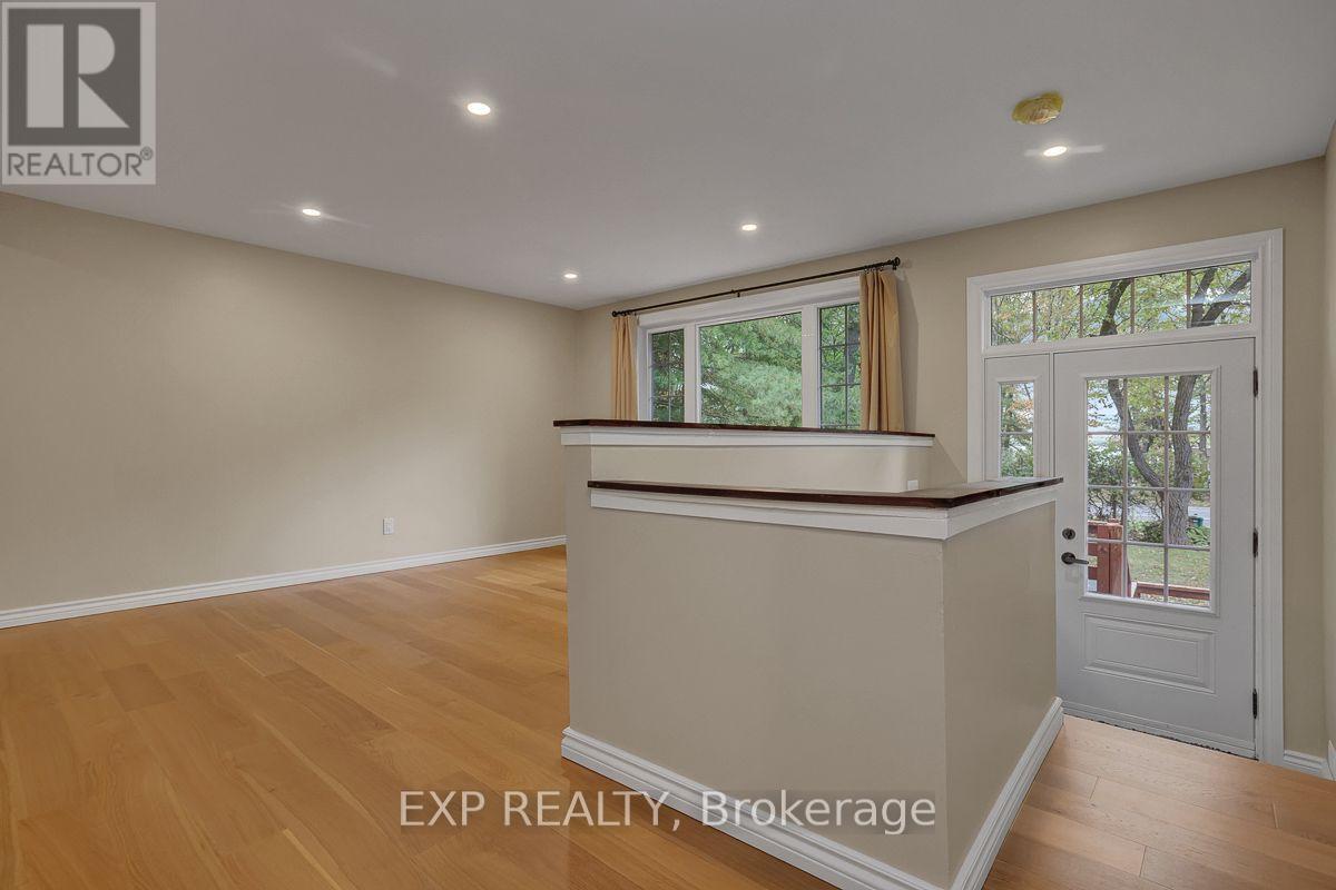 575 Bayview Drive Property Photo 5