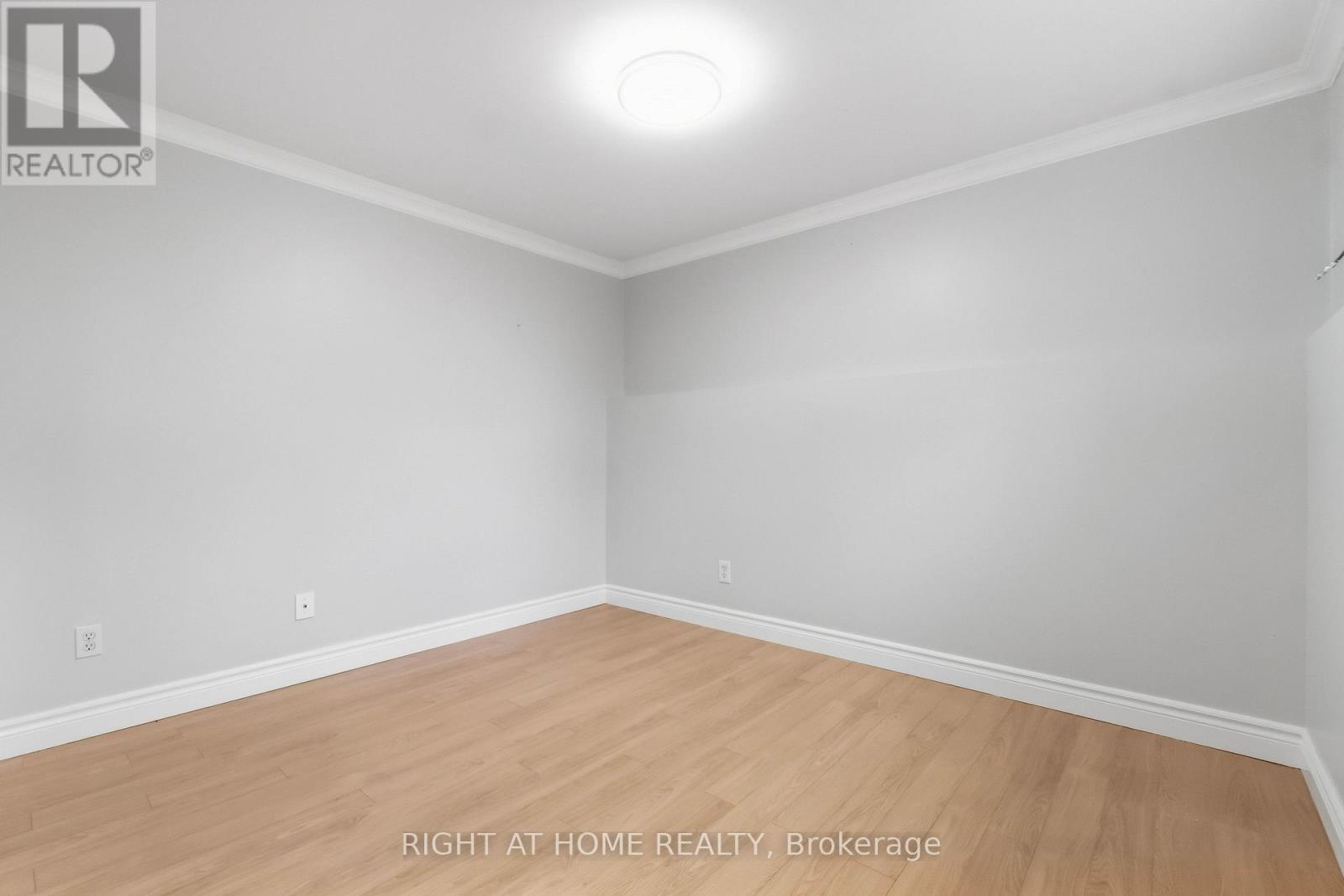 C - 23 Woodvale Property Photo 25