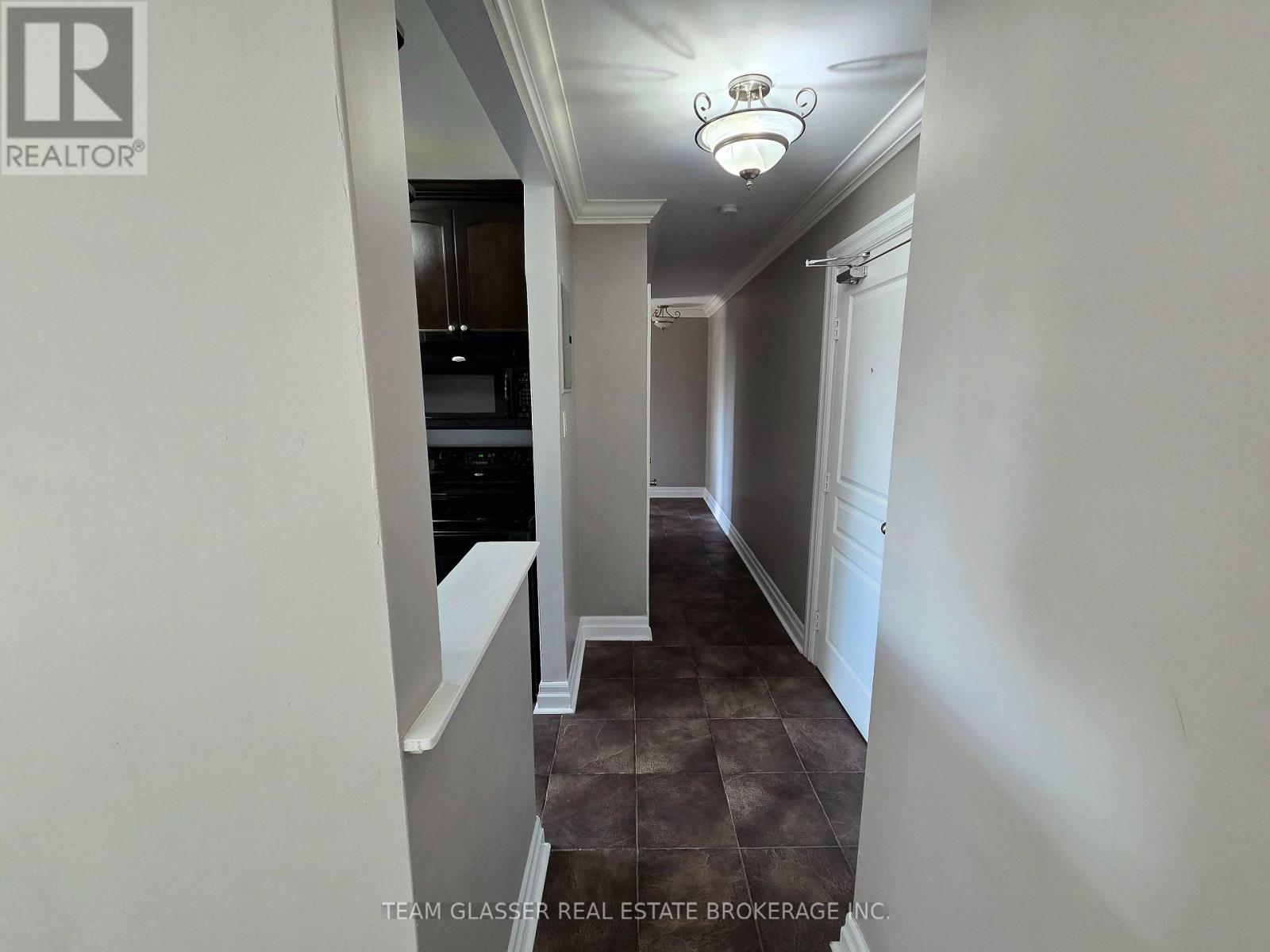 505 - 570 William Street Property Photo 13