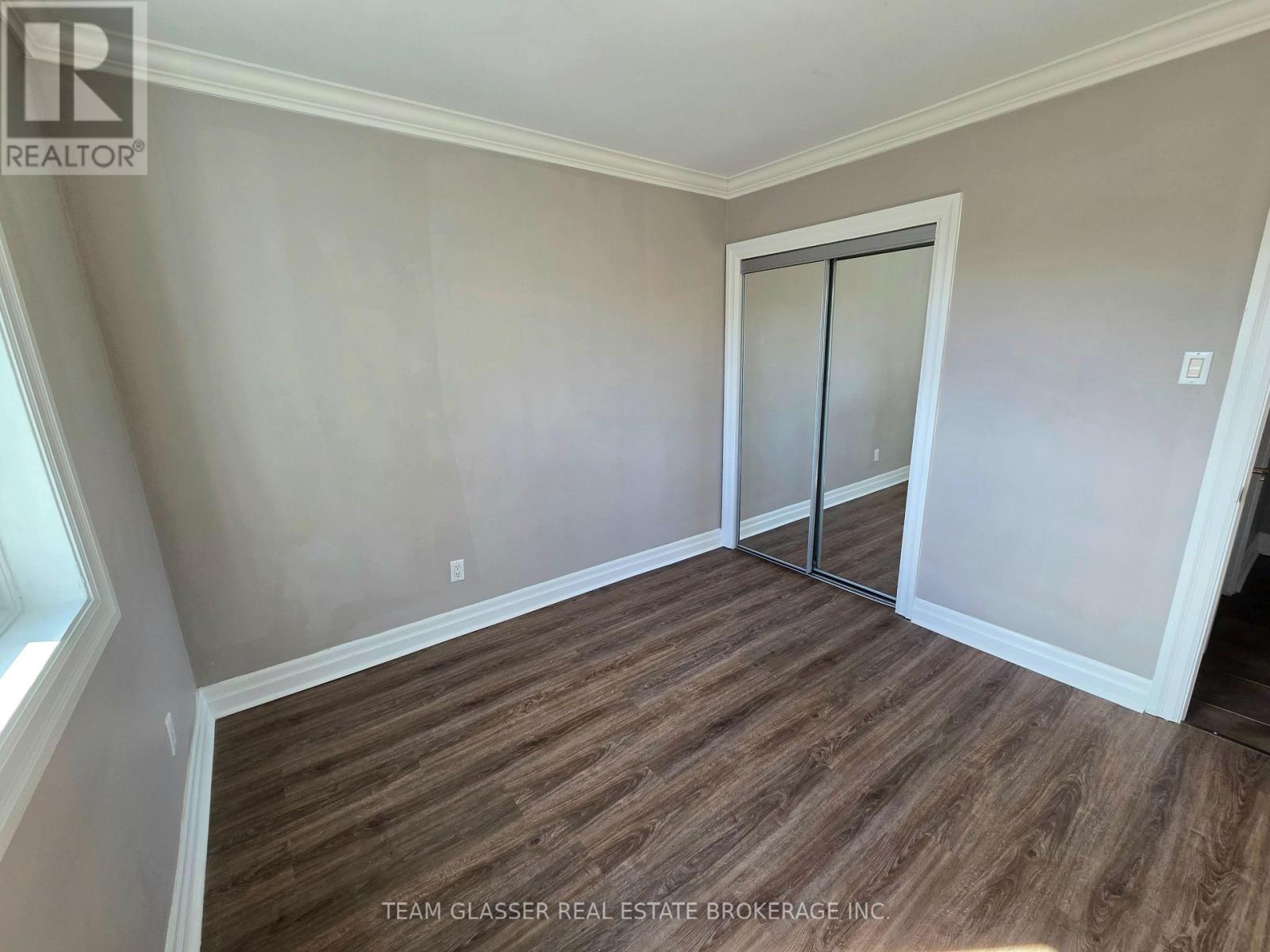 505 - 570 William Street Property Photo 14