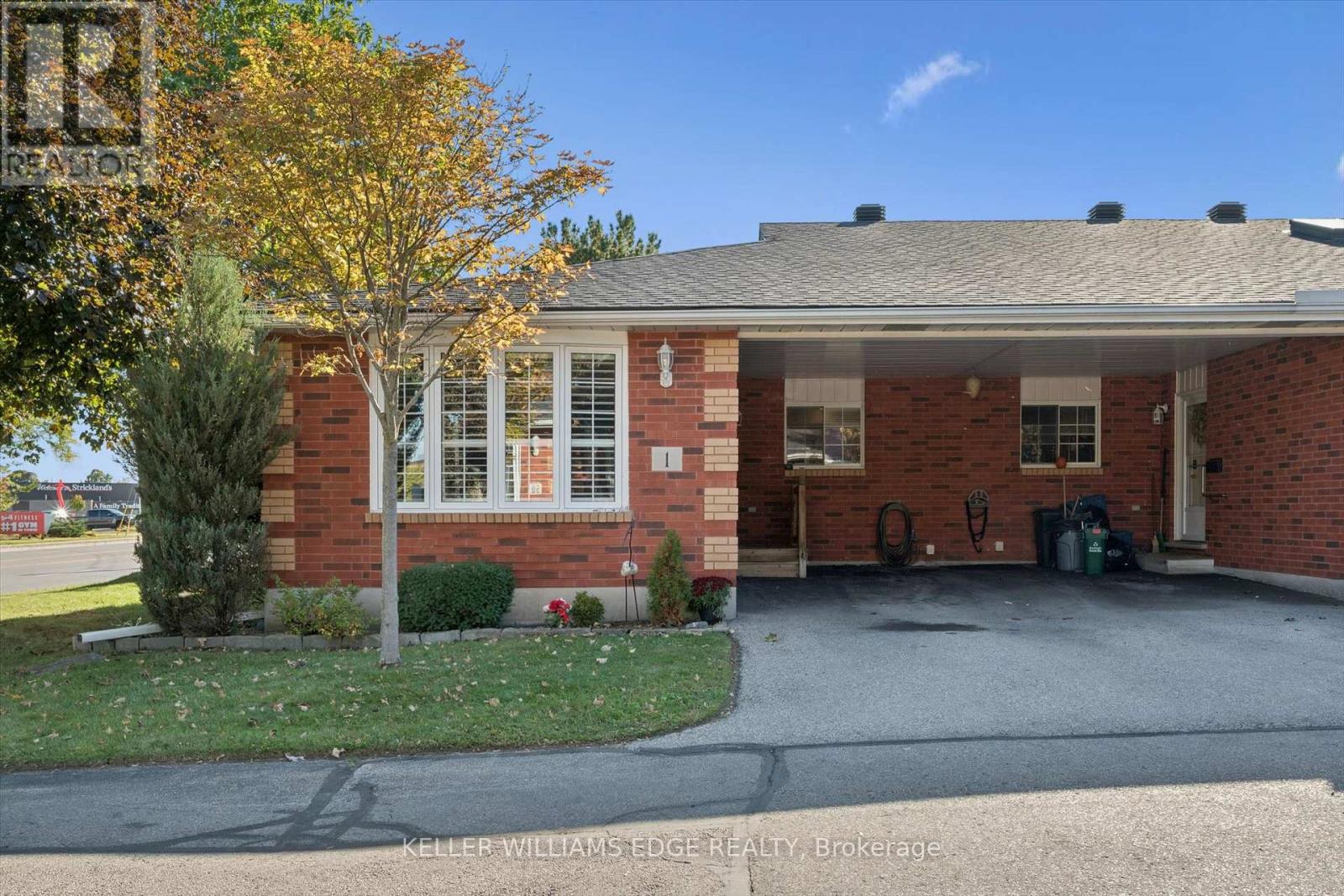 1 - 570 WEST STREET W Property Photo 1