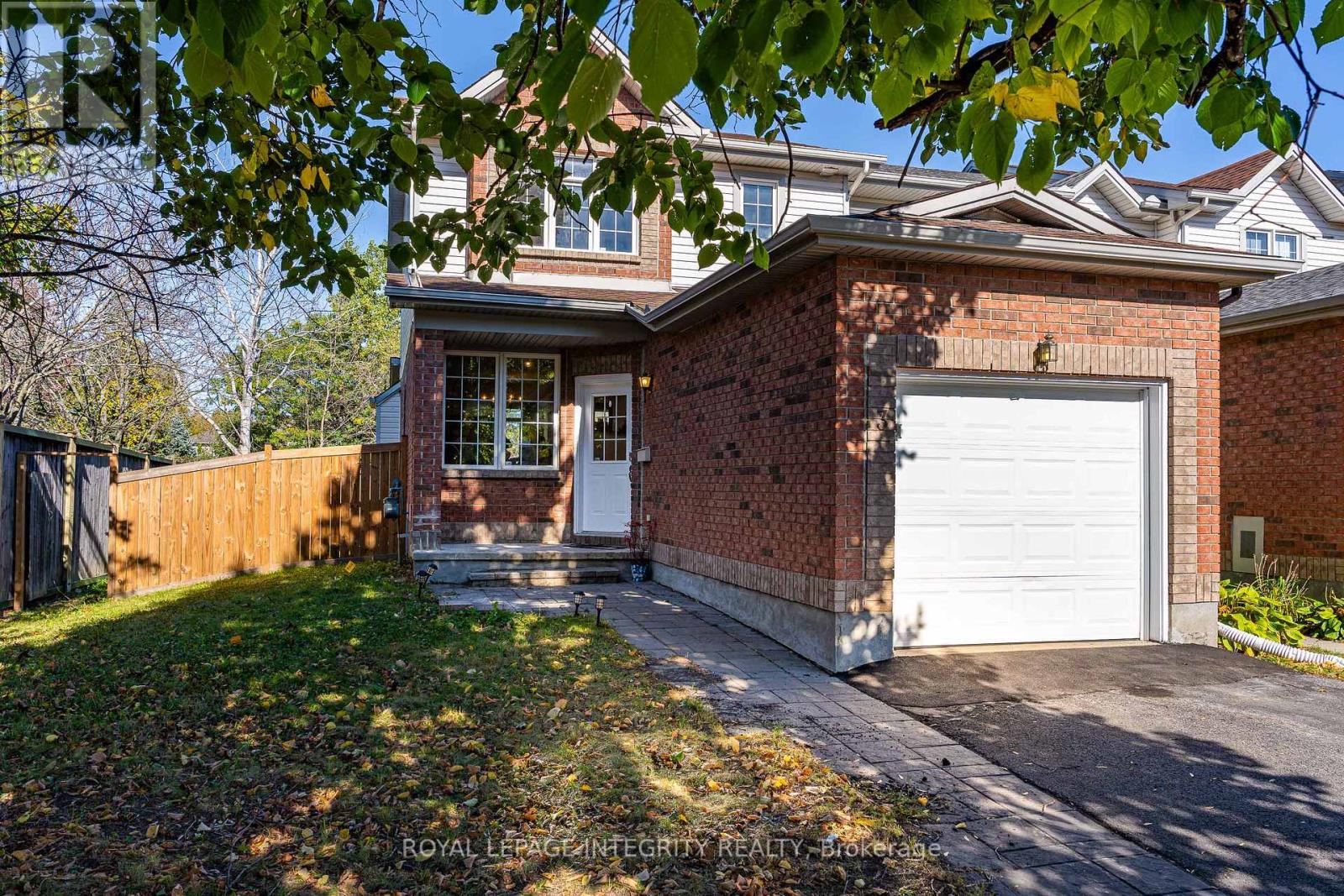 3 Binbury Way Property Photo 1