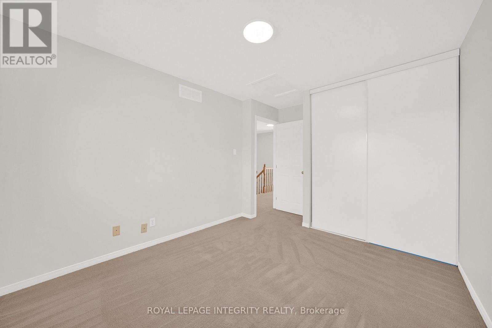 3 Binbury Way Property Photo 33