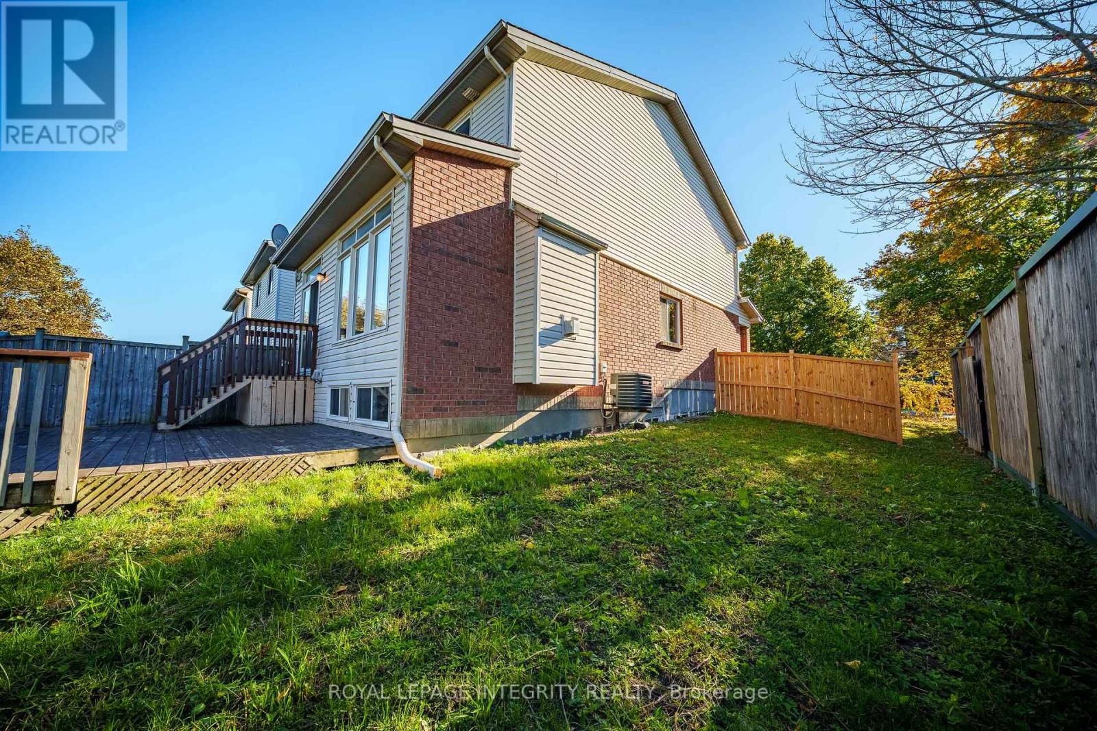 3 Binbury Way Property Photo 42