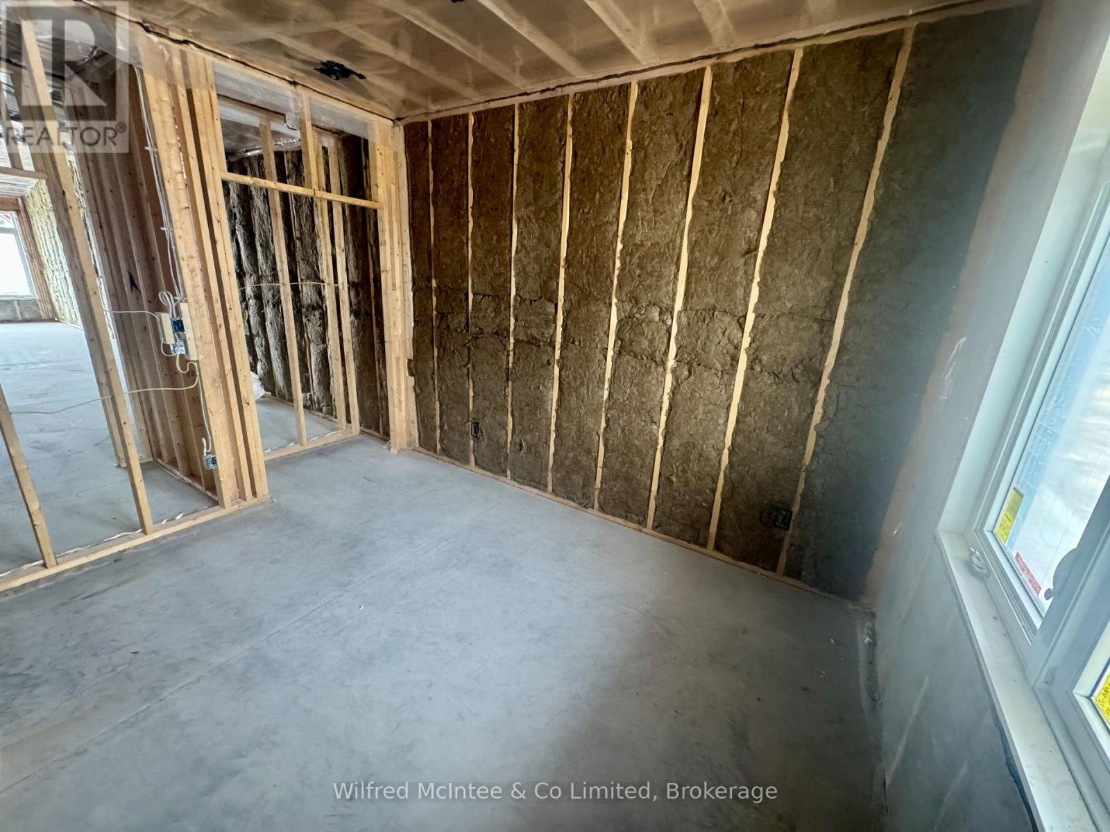 16 Galen Street Property Photo 7