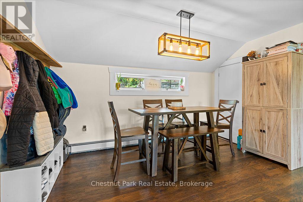 2096 3rd Avenue W Property Photo 11