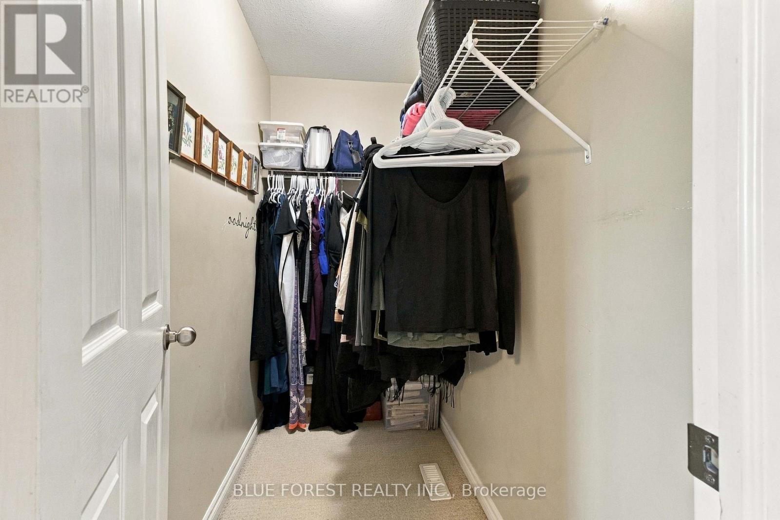 3224 Meadowgate Boulevard Property Photo 19
