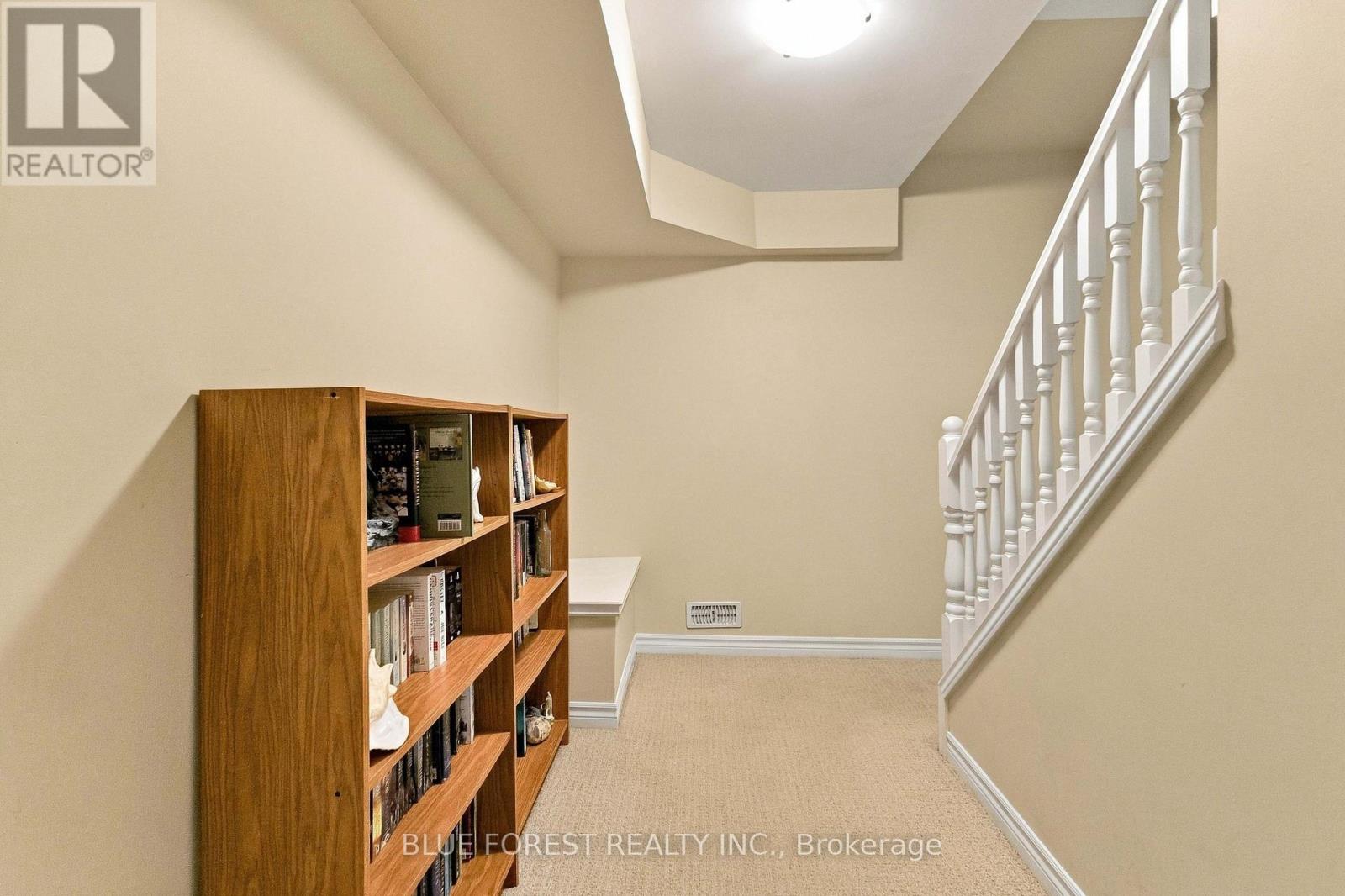 3224 Meadowgate Boulevard Property Photo 23
