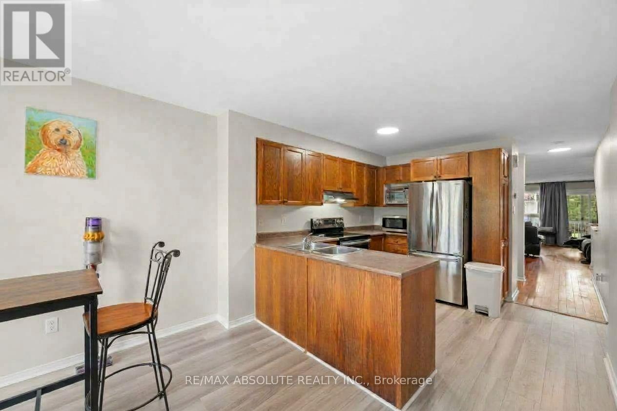 908 Longfields Drive Property Photo 6