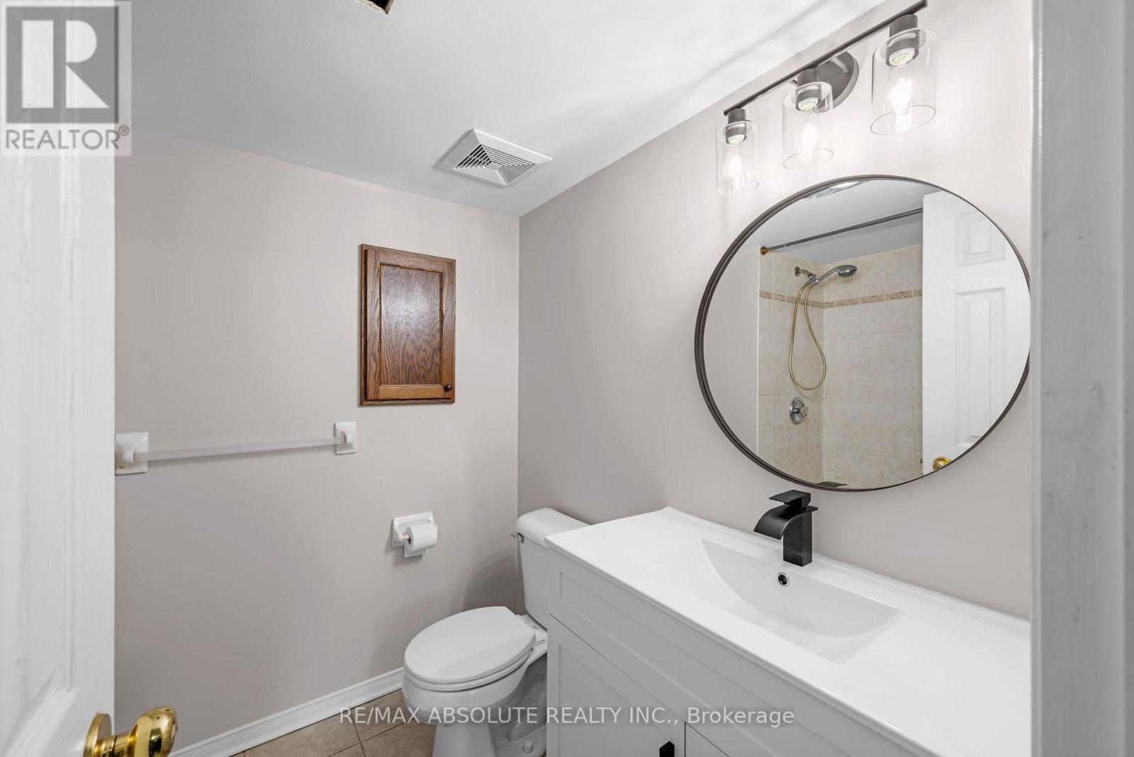 908 Longfields Drive Property Photo 22